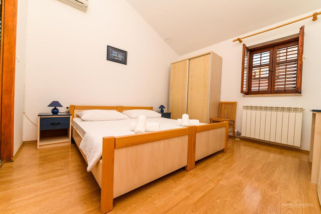 Sobe I Apartman Mareta Miholascica Dış mekan fotoğraf